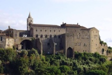 Capodanno Hotel in centro Viterbo con cenone a San Martino al Cimino - foto 4